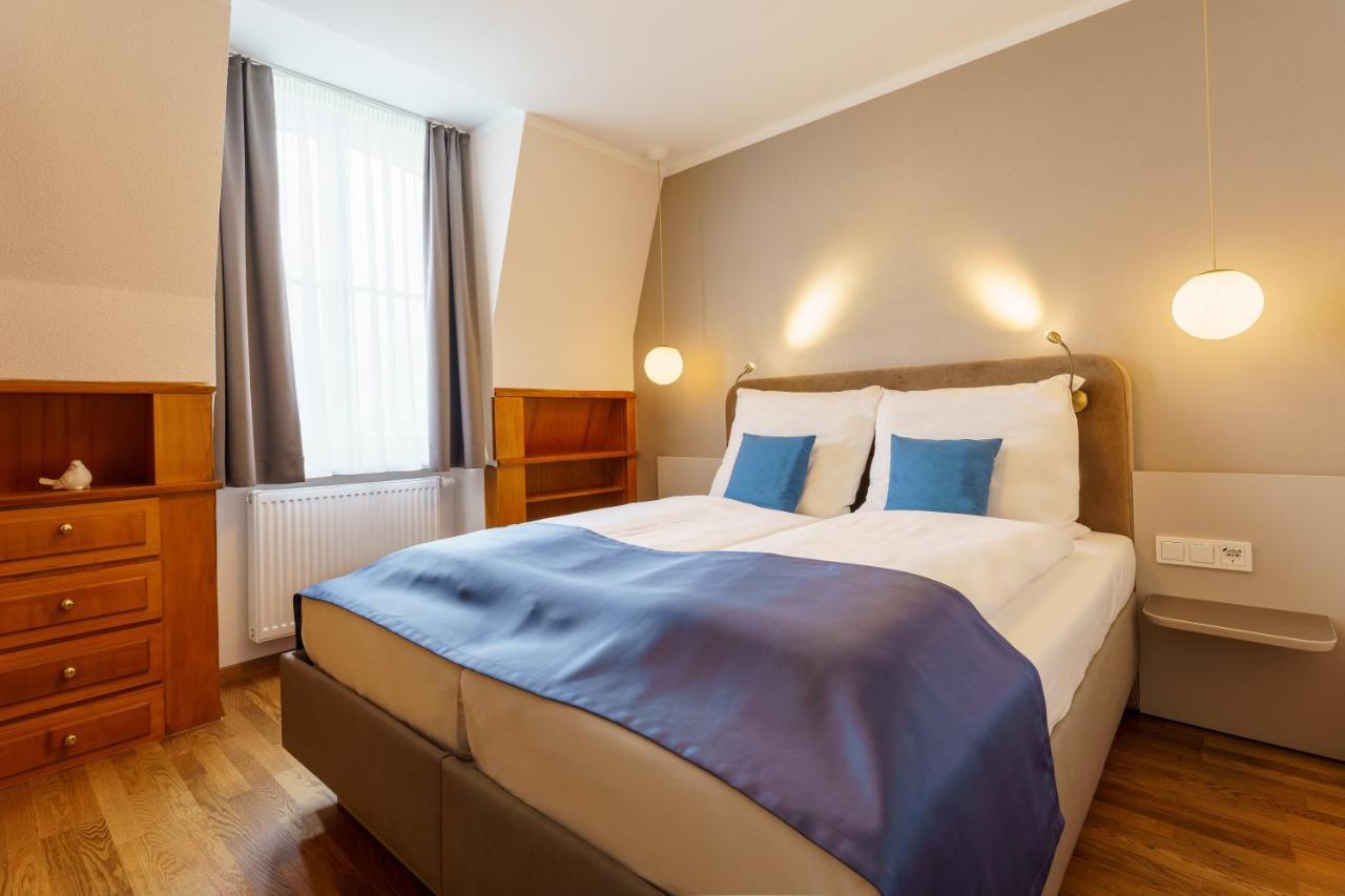Hotel Wilder Mann Meersburg Exteriör bild
