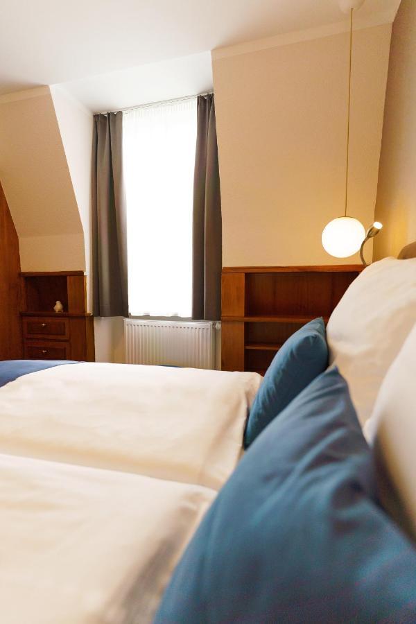 Hotel Wilder Mann Meersburg Exteriör bild